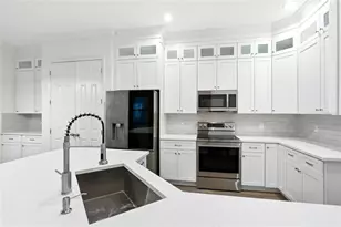 912 Waterside Dr, Celebration, FL 34747 - Photo 17