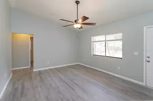 3325 Sassafras Ct, Orlando, FL 32810 - Photo 9