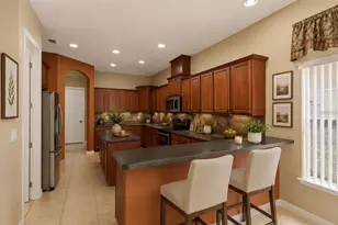 16407 Bristol Lake Cir, Orlando, FL 32828 - Photo 3