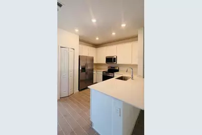 3649 SE 37th Ct #CT, Ocala, FL 34480 - Photo 3