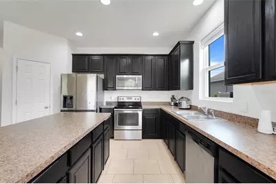 3923 Wind Dancer Circle, Saint Cloud, FL 34772 - Photo 13