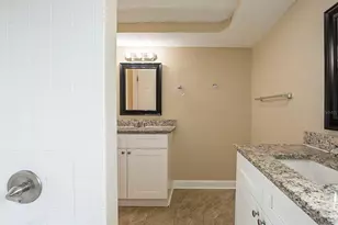 9811 Rainbow Ln, Port Richey, FL 34668 - Photo 17
