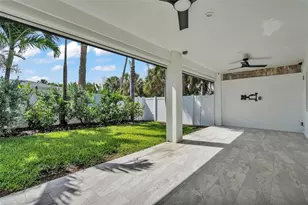 965 Bruce Ave, Clearwater Beach, FL 33767 - Photo 29