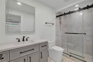 965 Bruce Ave, Clearwater Beach, FL 33767 - Photo 19