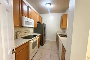 6084 Stevenson Dr, Orlando, FL 32835 - Photo 5