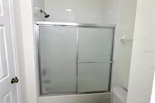 6084 Stevenson Dr, Orlando, FL 32835 - Photo 15