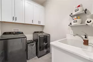 10175 Brocksport Cir, Gotha, FL 34734 - Photo 27