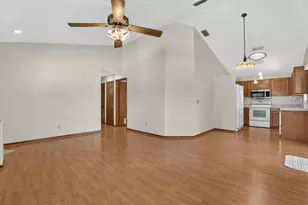 1214 Creekbottom Cir, Orlando, FL 32825 - Photo 9