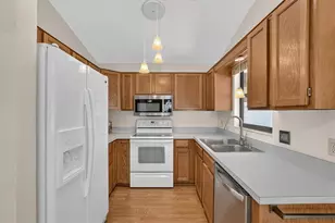 1214 Creekbottom Cir, Orlando, FL 32825 - Photo 13