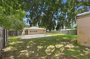 808 S Ivey Ln Ln S, Orlando, FL 32811 - Photo 23