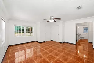 808 S Ivey Ln Ln S, Orlando, FL 32811 - Photo 7