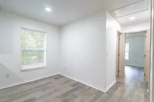 497 W Beresford Rd, Deland, FL 32720 - Photo 17