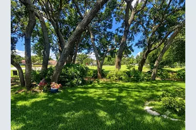 8052 Laurel Ridge Drive, Mount Dora, FL 32757 - Photo 7