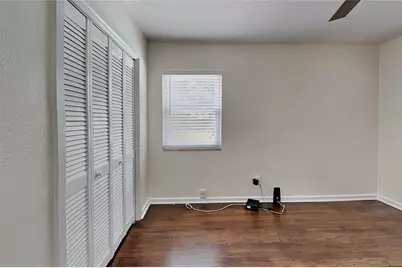 270 W Pineloch Avenue, Orlando, FL 32806 - Photo 7
