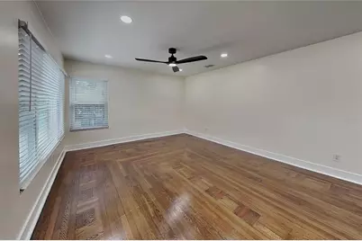 270 W Pineloch Avenue, Orlando, FL 32806 - Photo 9