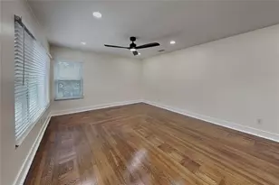270 W Pineloch Ave, Orlando, FL 32806 - Photo 9