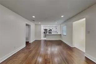 270 W Pineloch Ave, Orlando, FL 32806 - Photo 5