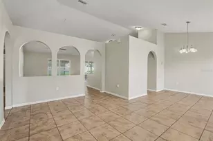 212 Canterbury Ct, Kissimmee, FL 34758 - Photo 9