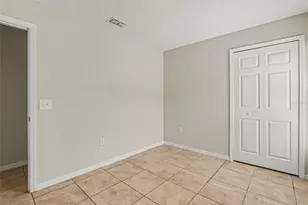 212 Canterbury Ct, Kissimmee, FL 34758 - Photo 7