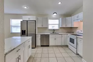 155 Plainview Dr, Palm Coast, FL 32164 - Photo 5
