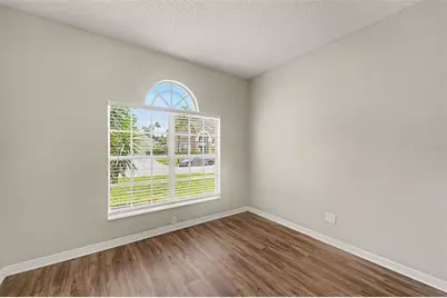 4906 Pennecott Way, Wesley Chapel, FL 33544 - Photo 7