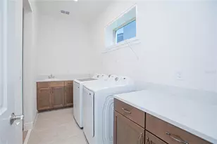13300 Bromborough Dr, Orlando, FL 32832 - Photo 15
