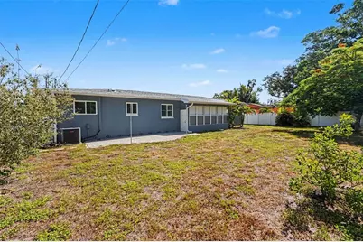 4660 22nd Avenue S, Saint Petersburg, FL 33711 - Photo 29
