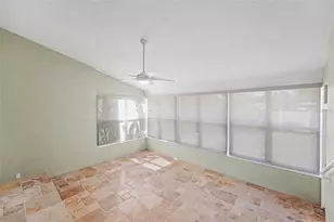 4660 22nd Ave S, Saint Petersburg, FL 33711 - Photo 21