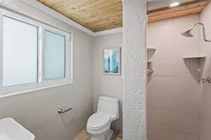 4660 22nd Ave S, Saint Petersburg, FL 33711 - Photo 23