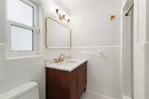 4660 22nd Ave S, Saint Petersburg, FL 33711 - Photo 17