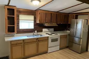 7032 SE 170th Avenue Rd, Ocklawaha, FL 32179 - Photo 3
