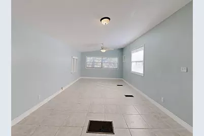 628 N Halifax Avenue, Daytona Beach, FL 32118 - Photo 3