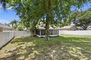 1708 Powder Ridge Dr, Valrico, FL 33594 - Photo 49
