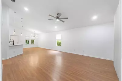 287 Marsh Landing Circle, Debary, FL 32713 - Photo 13