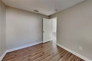 530 Scarlet Maple Ct, Plant City, FL 33563 - Photo 11