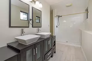 7925 Snowberry Cir, Orlando, FL 32819 - Photo 17