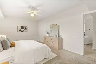7925 Snowberry Cir, Orlando, FL 32819 - Photo 13