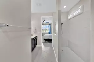 13917 Destin Bch Ln, Orlando, FL 32827 - Photo 15