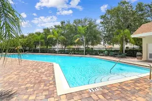 2510 Butterfly Landing Dr, Land O Lakes, FL 34638 - Photo 13