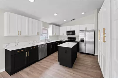 634 Spring Cavern Avenue, Orange City, FL 32763 - Photo 9