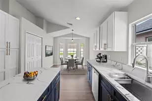 634 Spring Cavern Ave, Orange City, FL 32763 - Photo 11