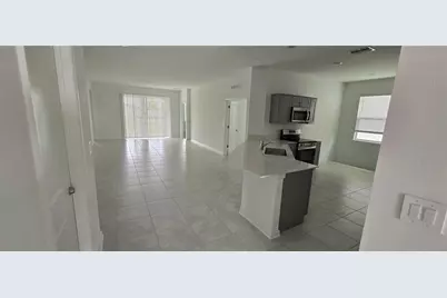 1433 Deepwater Cir #A, Eagle Lake, FL 33839 - Photo 3