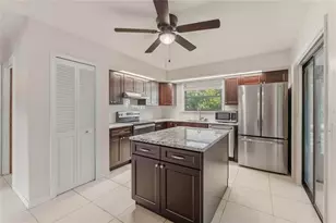 2084 Apricot Dr, Deltona, FL 32725 - Photo 7