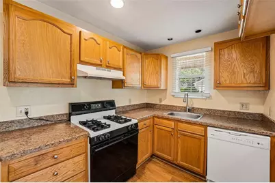 14306 NW 145th Terrace, Alachua, FL 32615 - Photo 9
