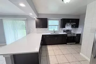 4428 Carousel Rd, Orlando, FL 32808 - Photo 11