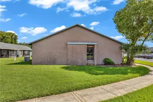 2501 King Oak Cir, Saint Cloud, FL 34769 - Photo 25