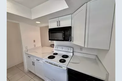 9605 Eastfield Road #9605, Thonotosassa, FL 33592 - Photo 5