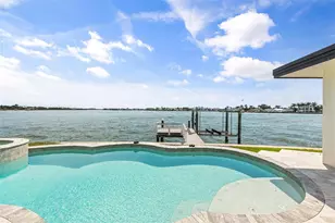 4598 Clearwater Harbor Dr S, Largo, FL 33770 - Photo 3