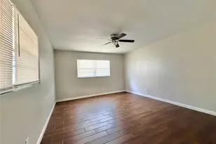 130 S Bulova Dr, Apopka, FL 32703 - Photo 11