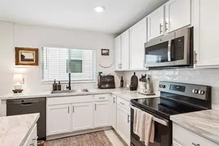 1657 Wilson Pr Cir, Groveland, FL 34736 - Photo 5